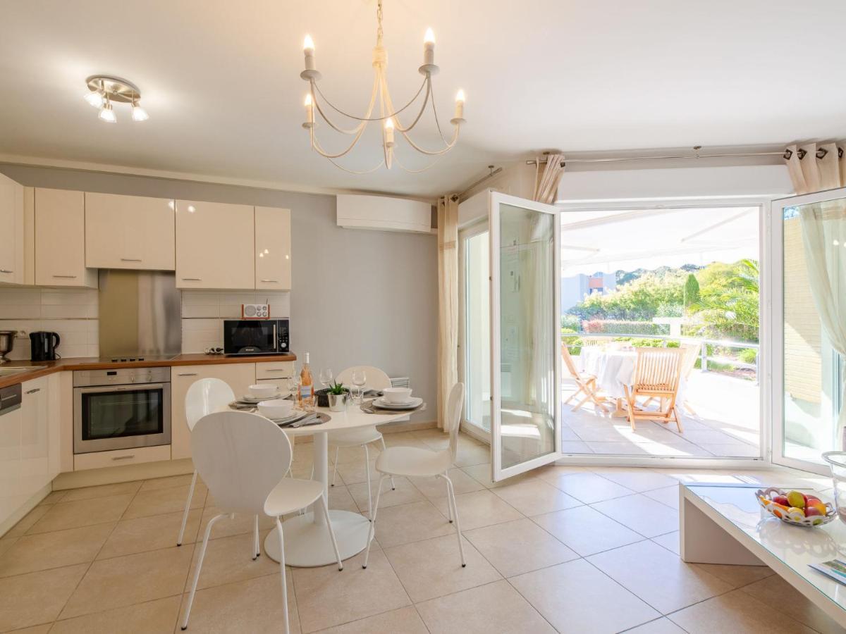 Apartment Les Rivages De L'Esterel By Interhome Булурис-сюр-Мер Екстериор снимка