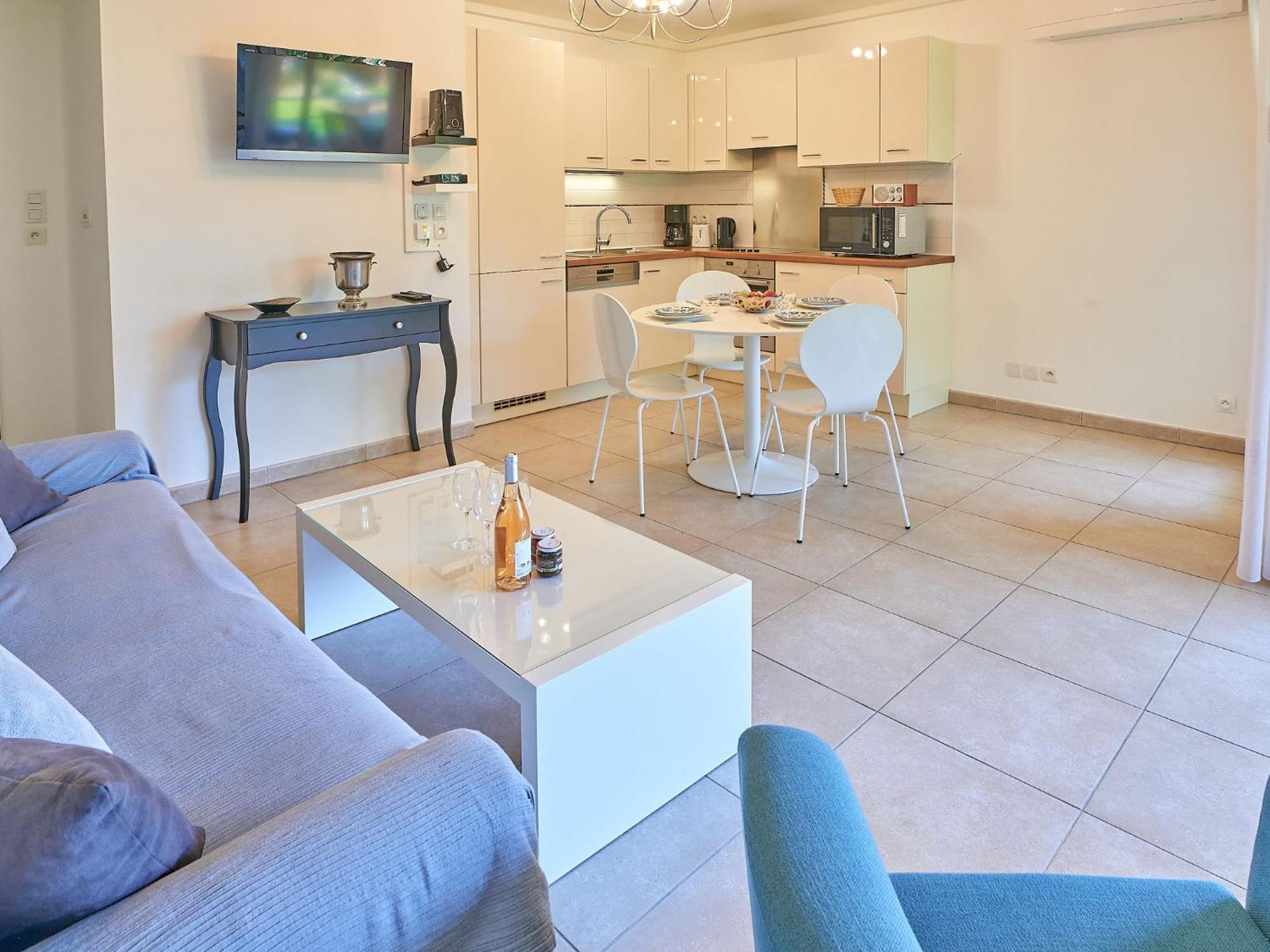 Apartment Les Rivages De L'Esterel By Interhome Булурис-сюр-Мер Екстериор снимка